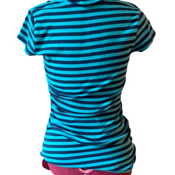 RAZZLE DAZZLE - large turtleneck short sleeves long shirt - Aqua stripes medium - Picture 3 of 7